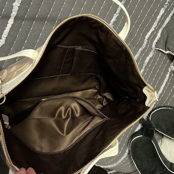 White Coach Tote Bag- light used. - Picture 9 of 9